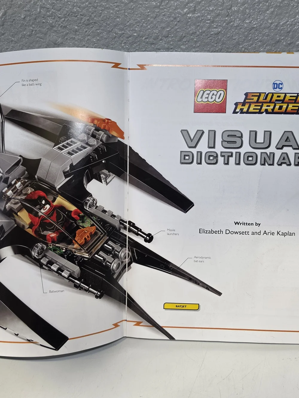 LEGO DC Comics Super Heroes Visual Dictionary (Book Only) Used. No Yellow Batman